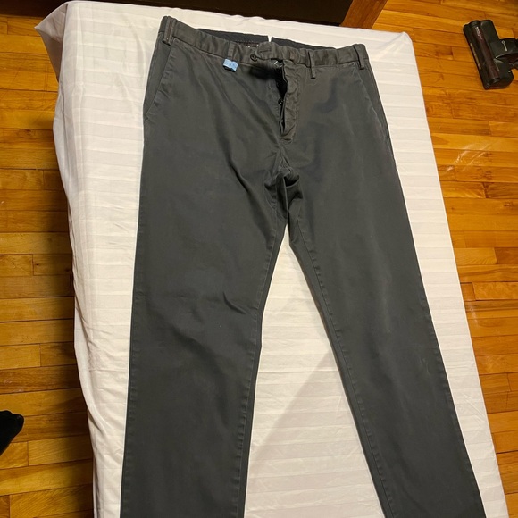 PT01 size 40 u.s color black - Picture 1 of 5